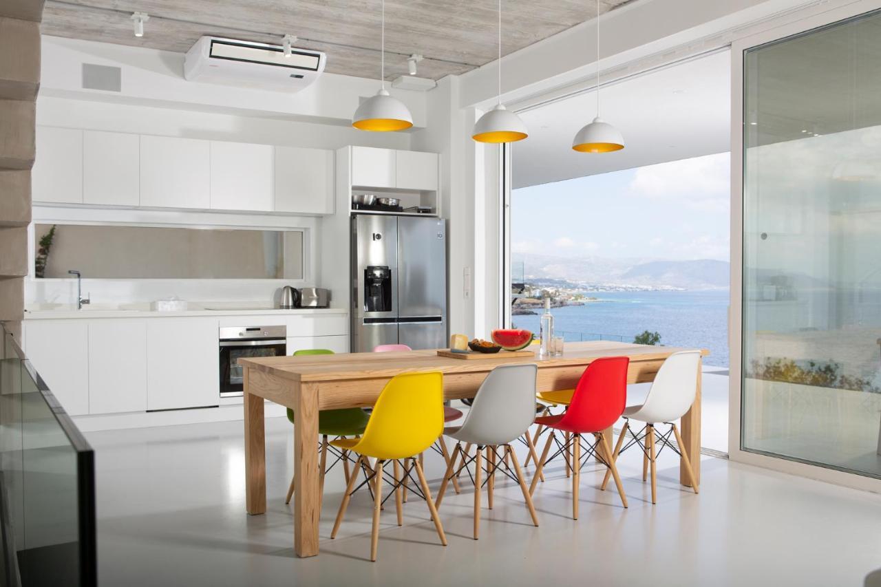 Kuro Beach House - Oceanfront Luxury & 25M Pool Achlia Экстерьер фото