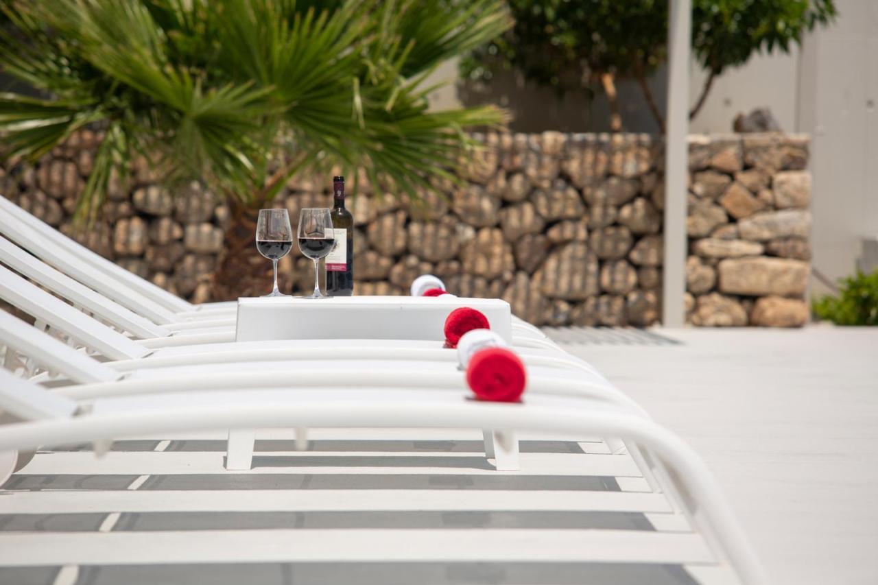 Kuro Beach House - Oceanfront Luxury & 25M Pool Achlia Экстерьер фото
